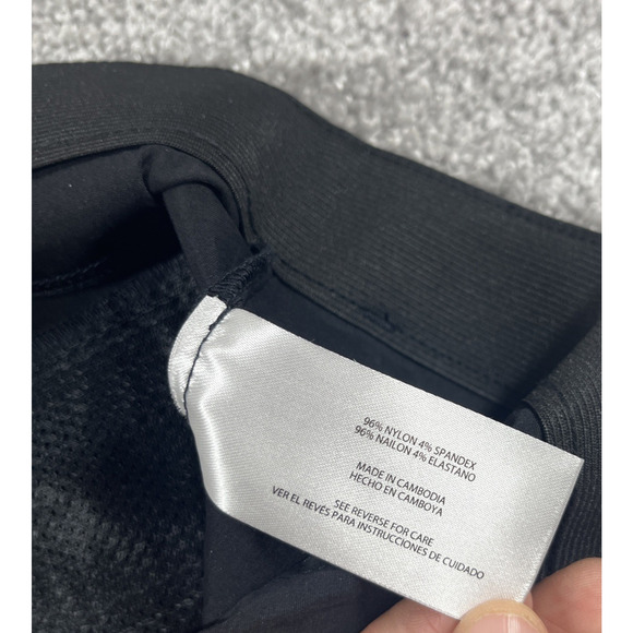 Eddie Bauer Shorts Womens 4 Hiker Nylon Spandex Performance Stretch Black NWT - Picture 7 of 10